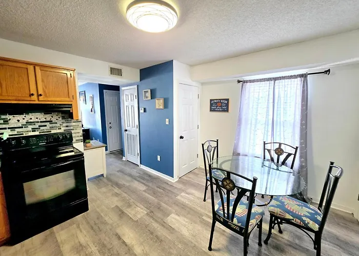 Pirates Hideaway Dog Friendly 3br 1 Block To Country house Gulf Shores
