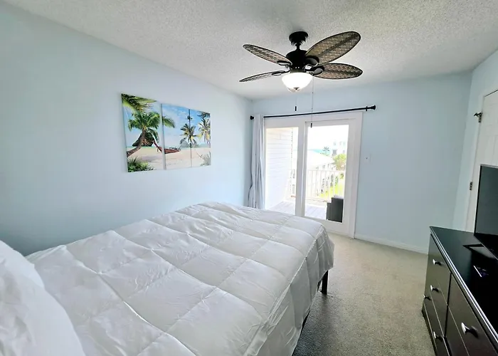 Pirates Hideaway Dog Friendly 3br 1 Block To * Gulf Shores